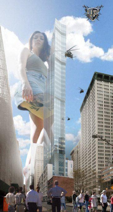 r/giantess|This tiny always comes back for more : r/Giantess